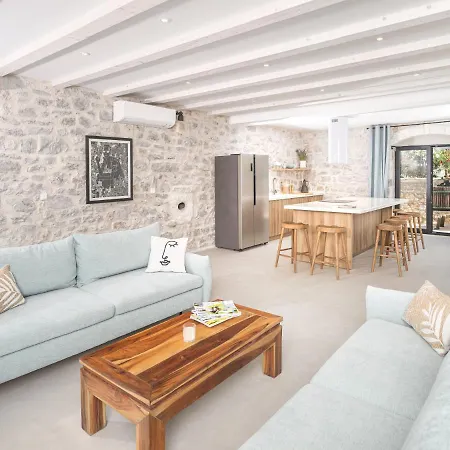 Casa M Hvar Villa *