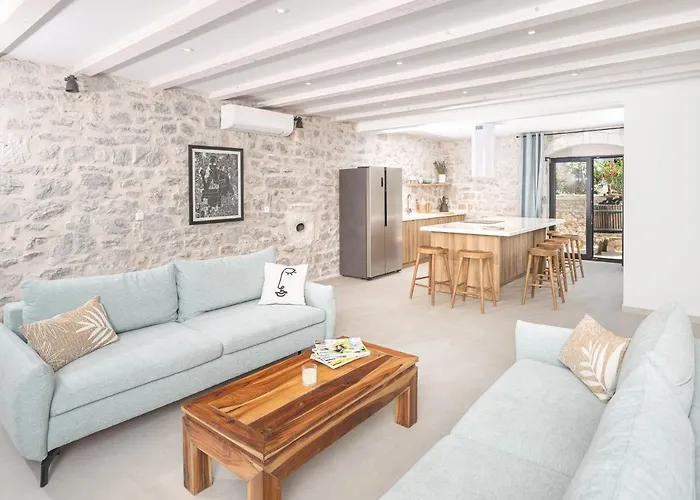 Casa M Hvar Villa *